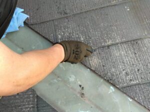 明石I様邸屋根材接着